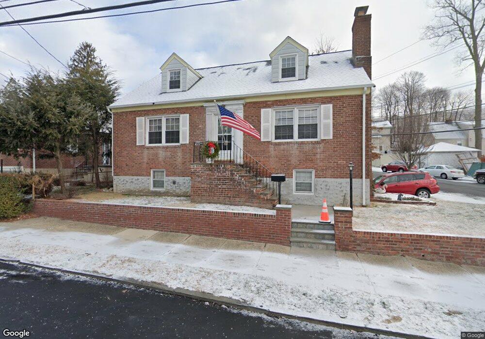 100 King Ave, Yonkers, NY 10704 - photo 1