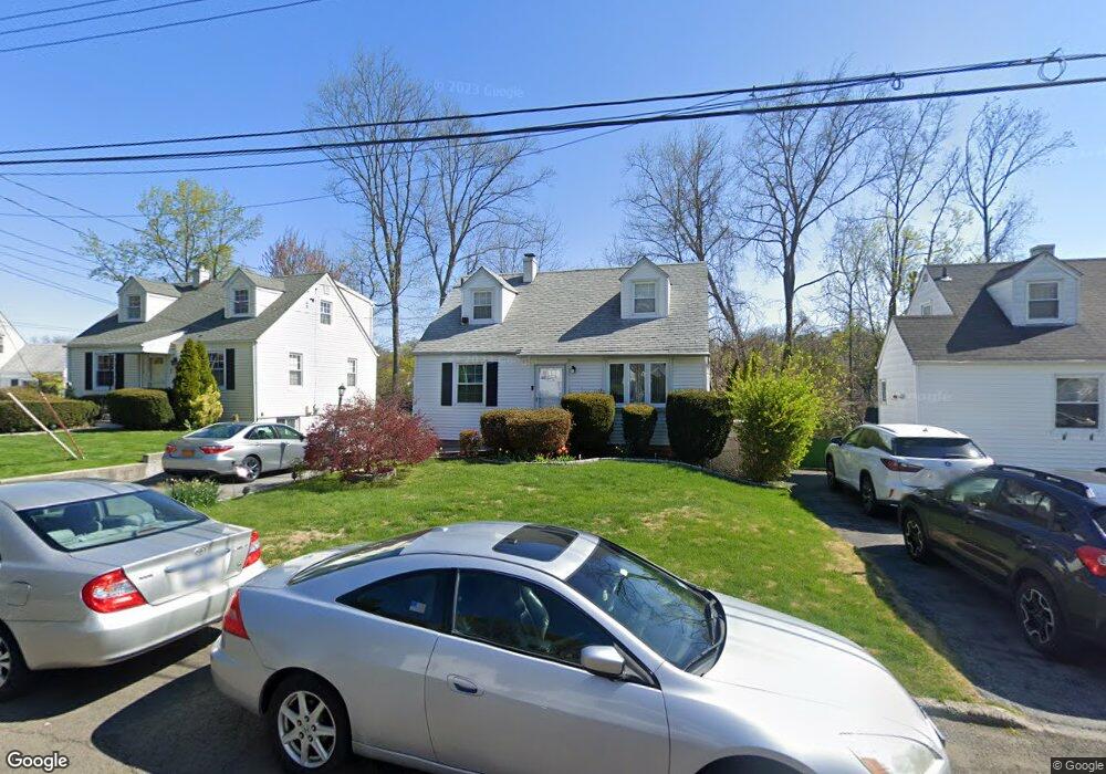 68 Hearthstone Rd, Yonkers, NY 10710 - photo 1