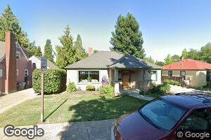 2420 Emerald St, Eugene, OR 97403