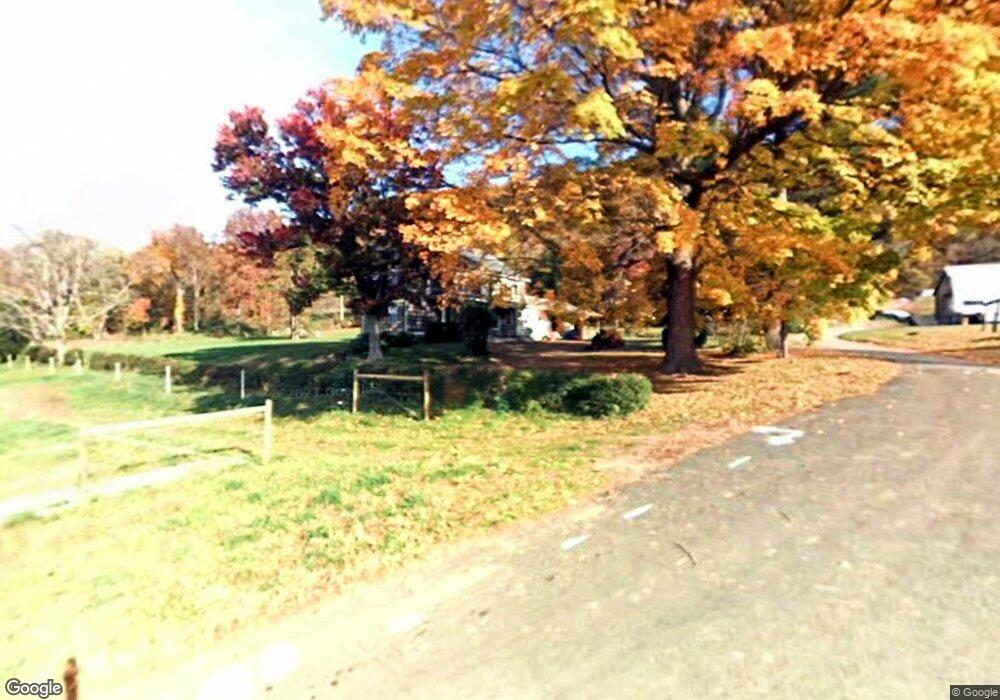 10 Barstow Ln, Hadley, MA 01035 - photo 1