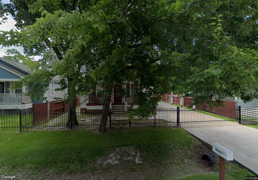 10642 Somerset Ln, Houston, TX 77093 - photo 1