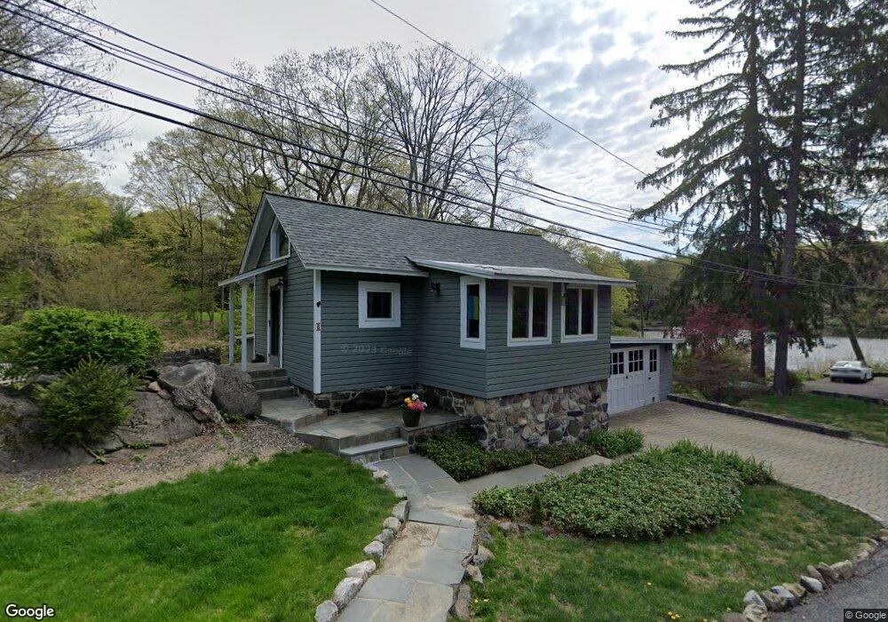 6 Spruce Ln, Cortlandt Manor, NY 10567 - photo 1