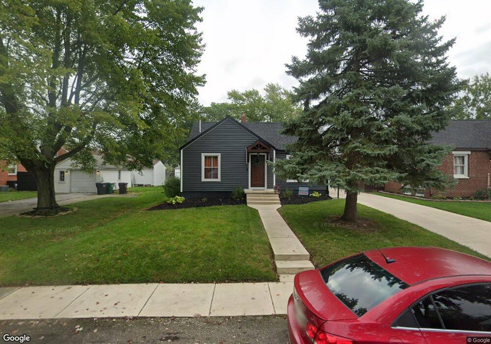 621 Maplewood Dr, Lima, OH 45805 - photo 1