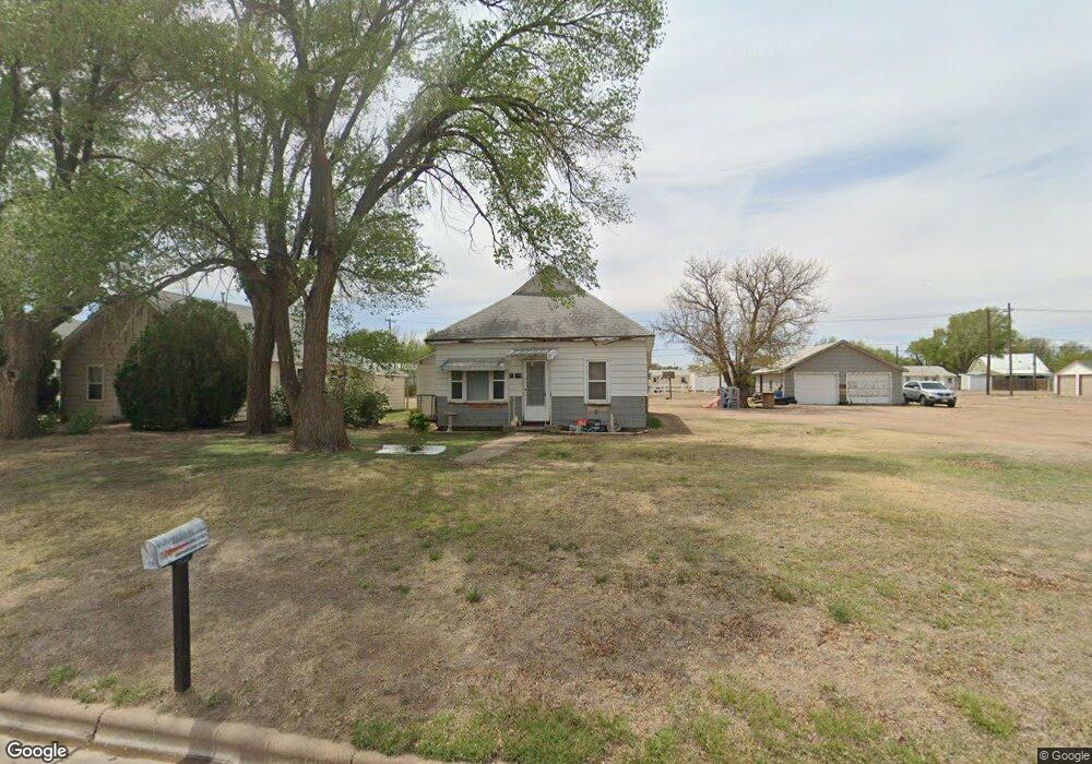 803 S Adams St, Hugoton, KS 67951 - photo 1