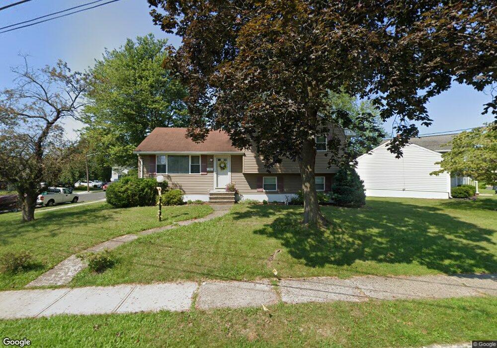 701 Lawrence Rd, Bound Brook, NJ 08805 - photo 1