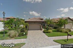7315 Lantana Cir, Naples, FL 34119