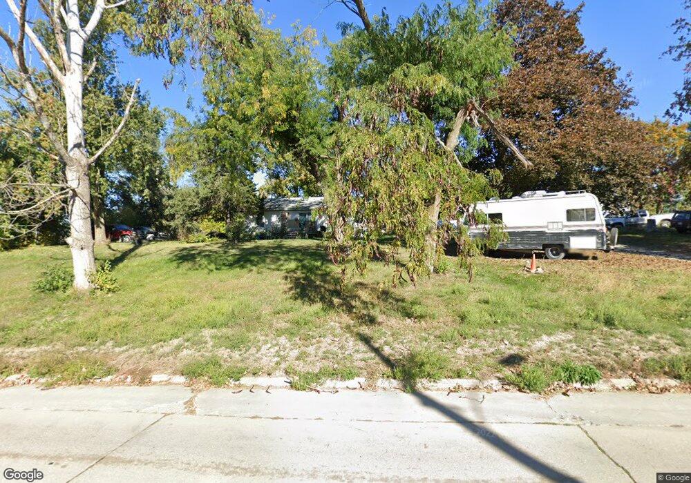 2174 N 4th Ave W, Newton, IA 50208 - photo 1