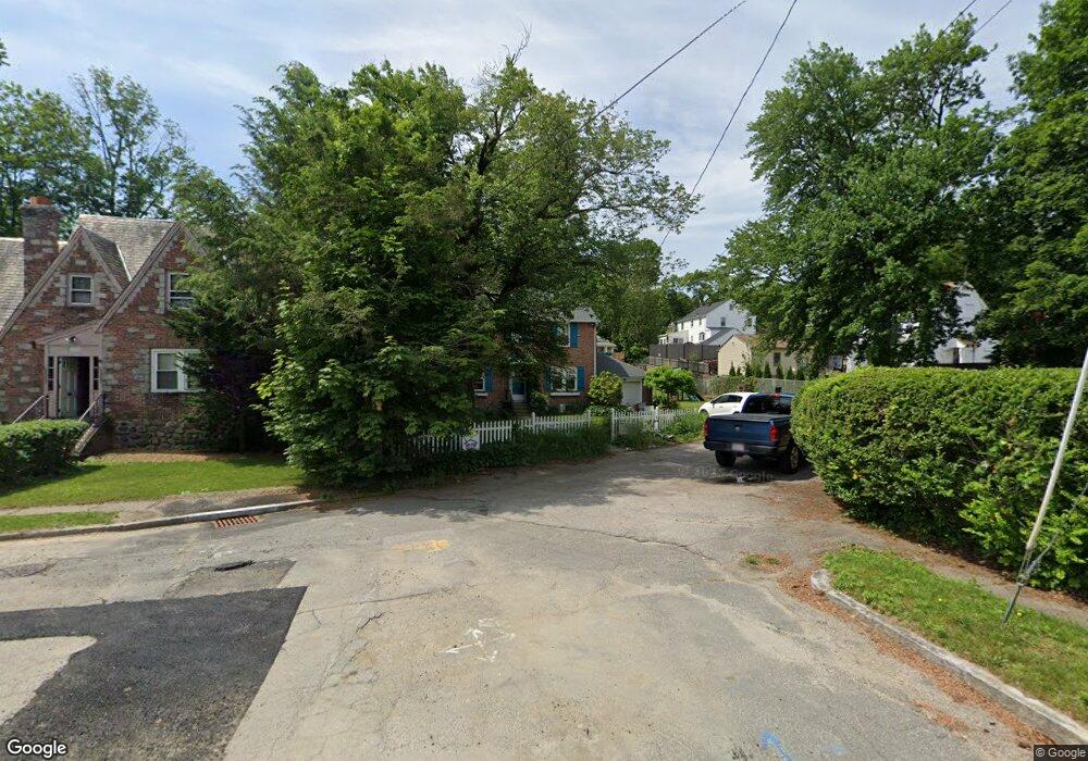 17 Dorset St, Worcester, MA 01602 - photo 1