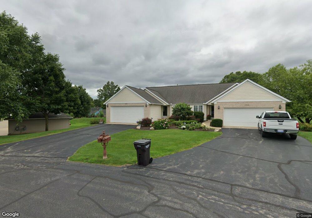 8347 Ridgestone Dr SW unit 118, Byron Center, MI 49315 - photo 1