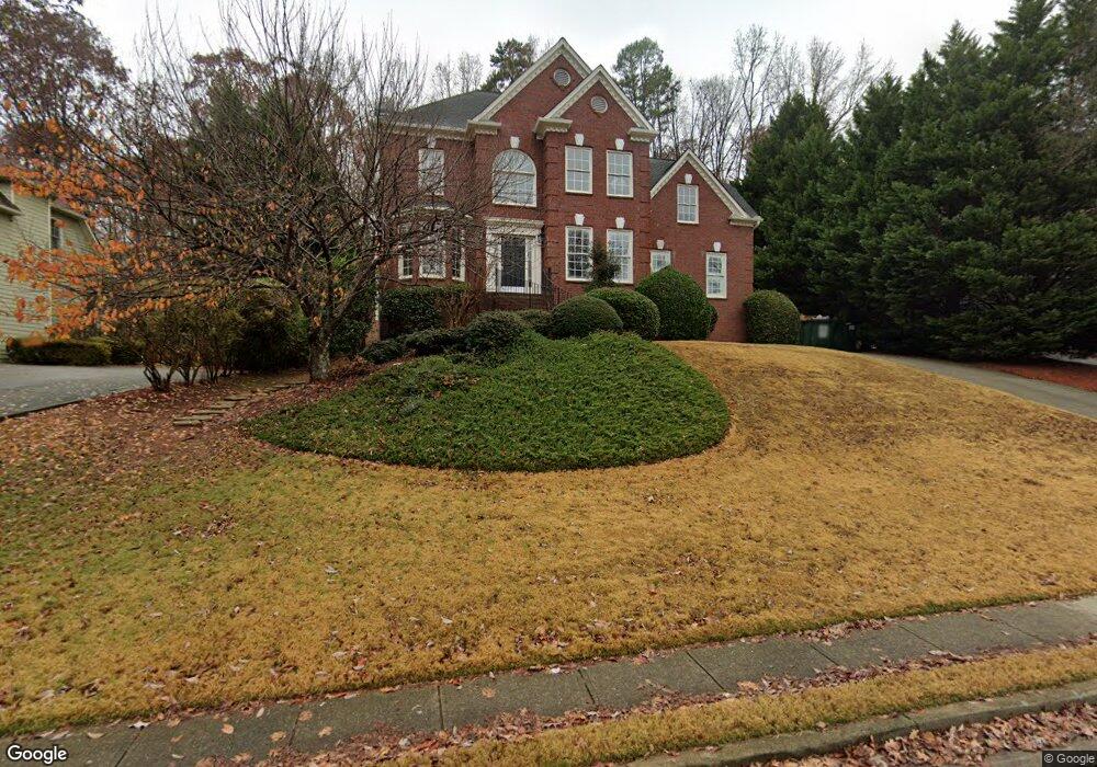 7265 Fawn Lake Dr, Alpharetta, GA 30005 - photo 1