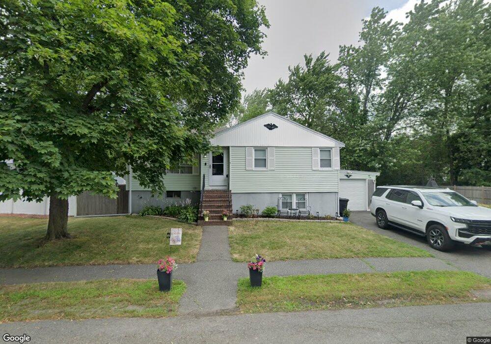 9 Yale Ave, Saugus, MA 01906 - photo 1