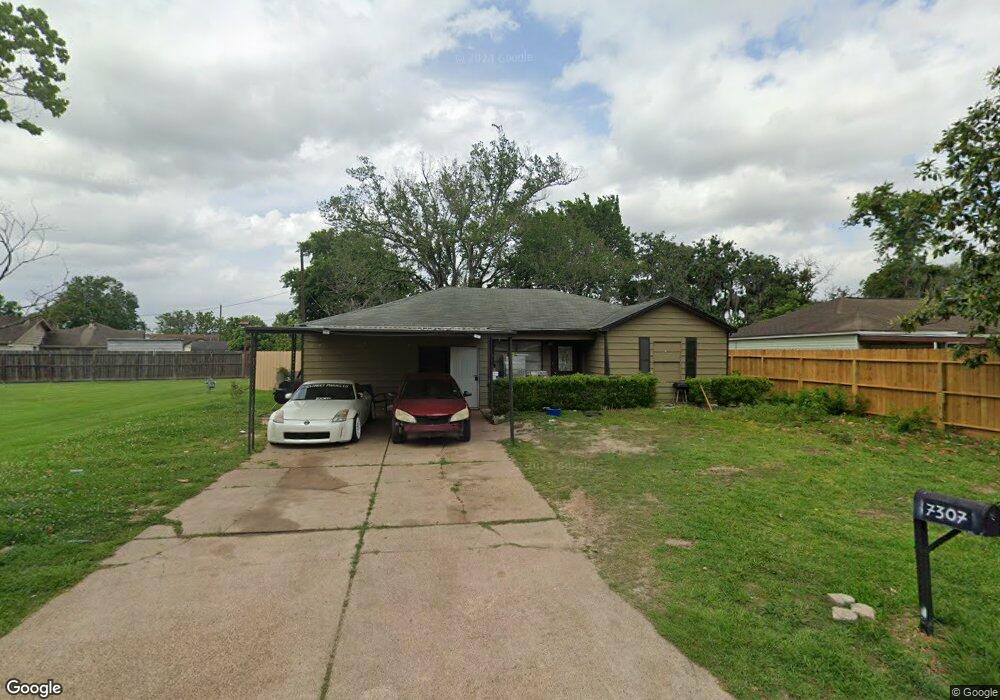 7307 Marilyn Ln, Houston, TX 77016 - photo 1