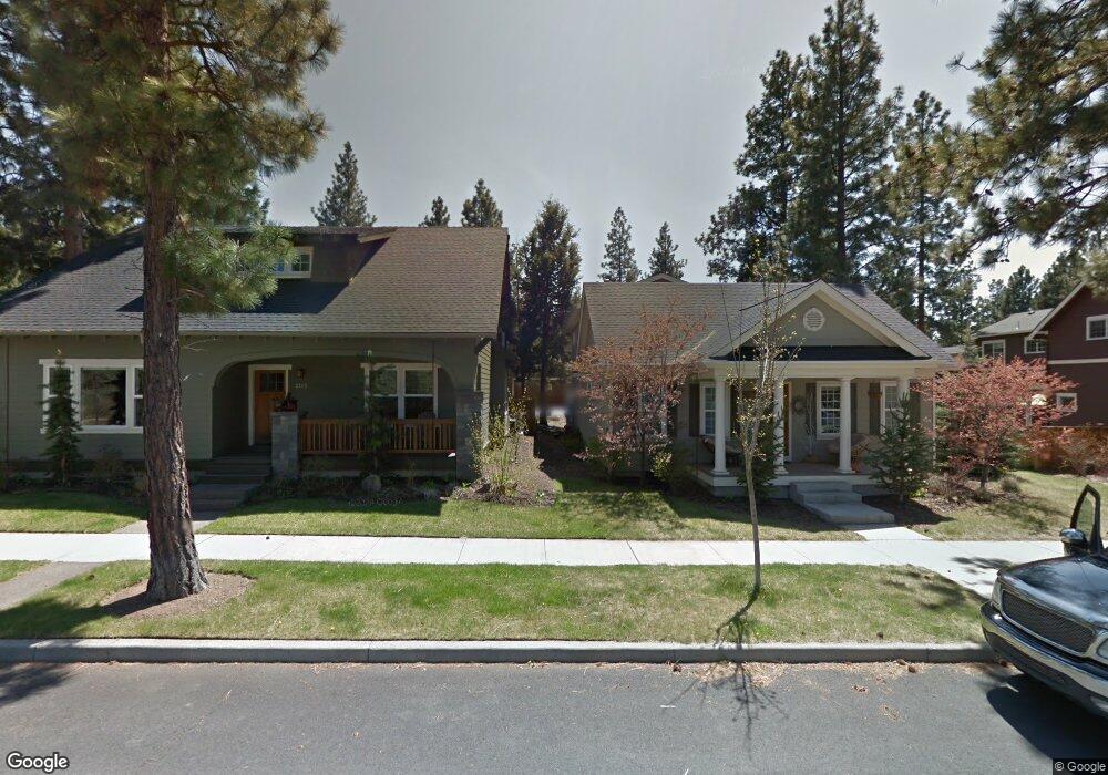 2582 NW Sacagawea Ln, Bend, OR 97701 - photo 1