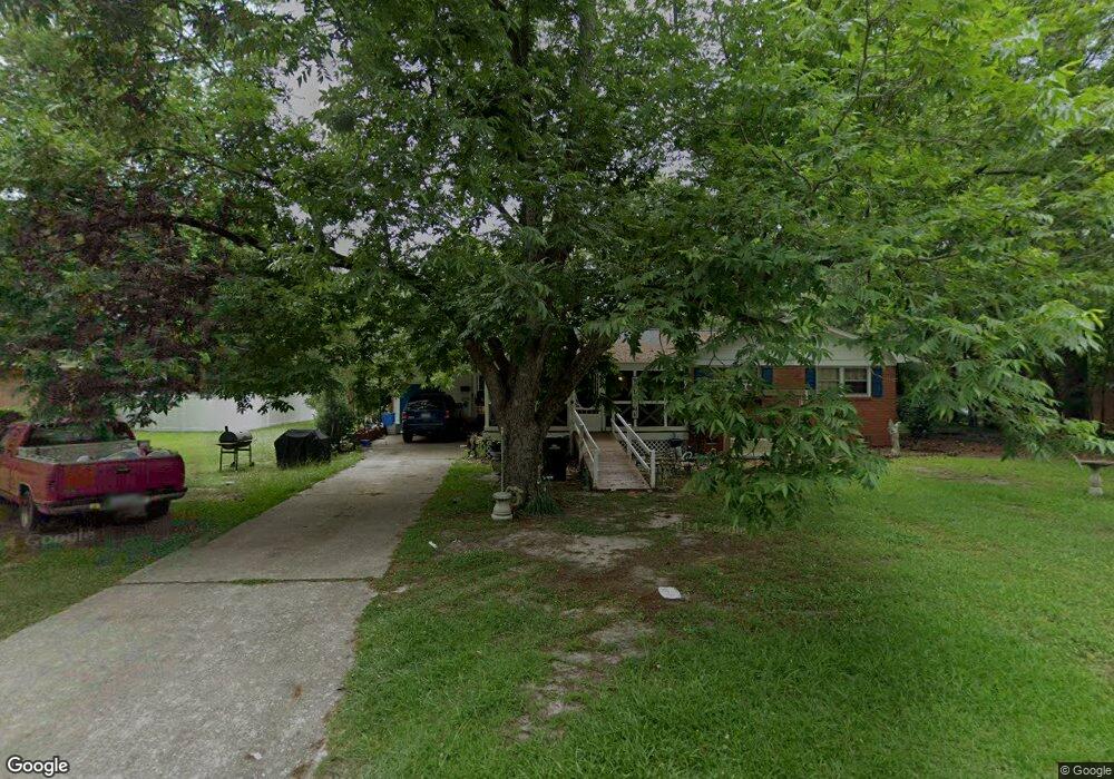 419 Beman Ave, Laurinburg, NC 28352 - photo 1