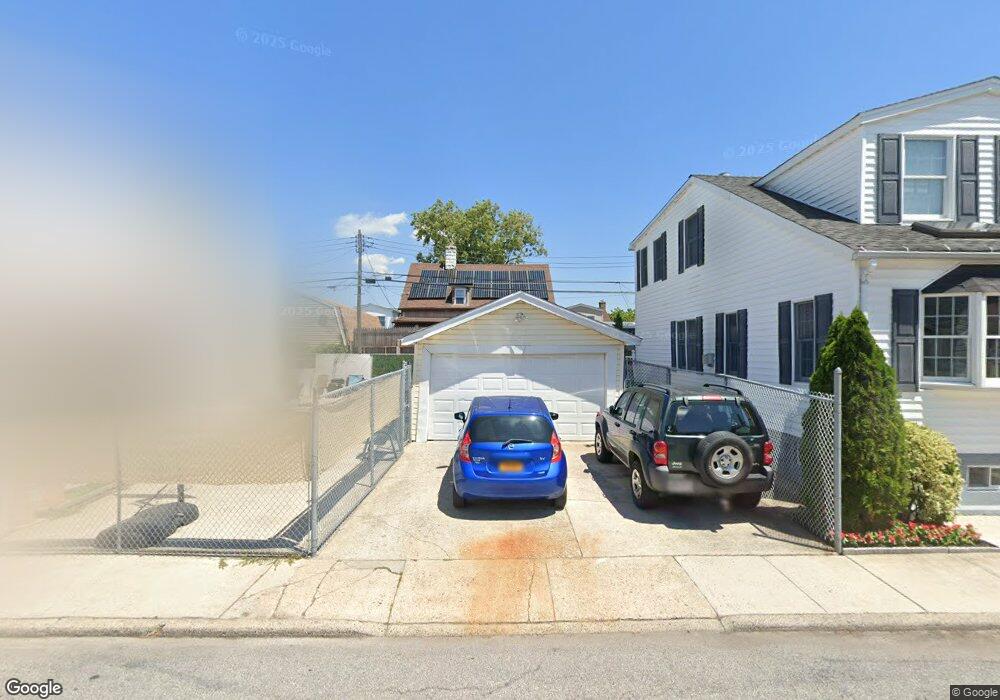 62 Ebony Ct, Brooklyn, NY 11229 - photo 1