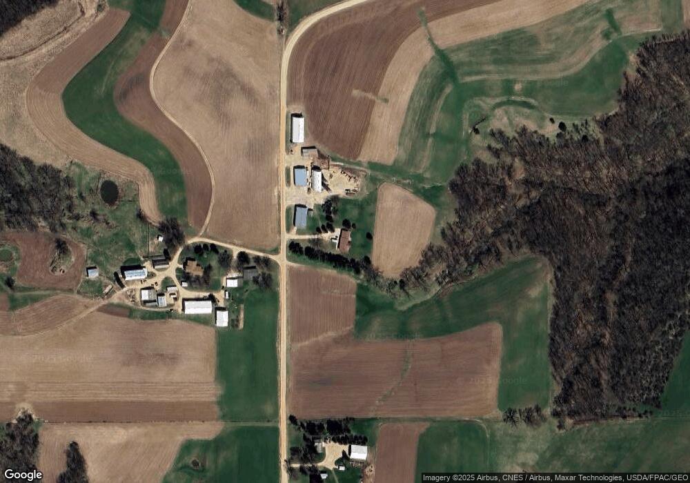 37529 Cedar Ridge Dr, Winona, MN 55987 - photo 1