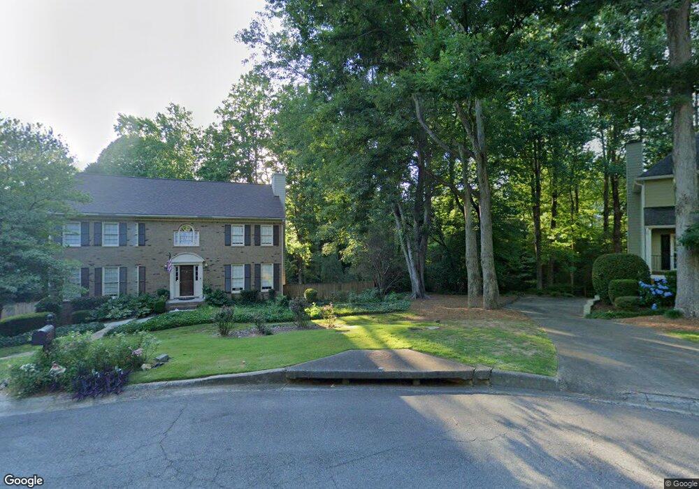 4195 Cedarcrest Ct NE, Roswell, GA 30075 - photo 1