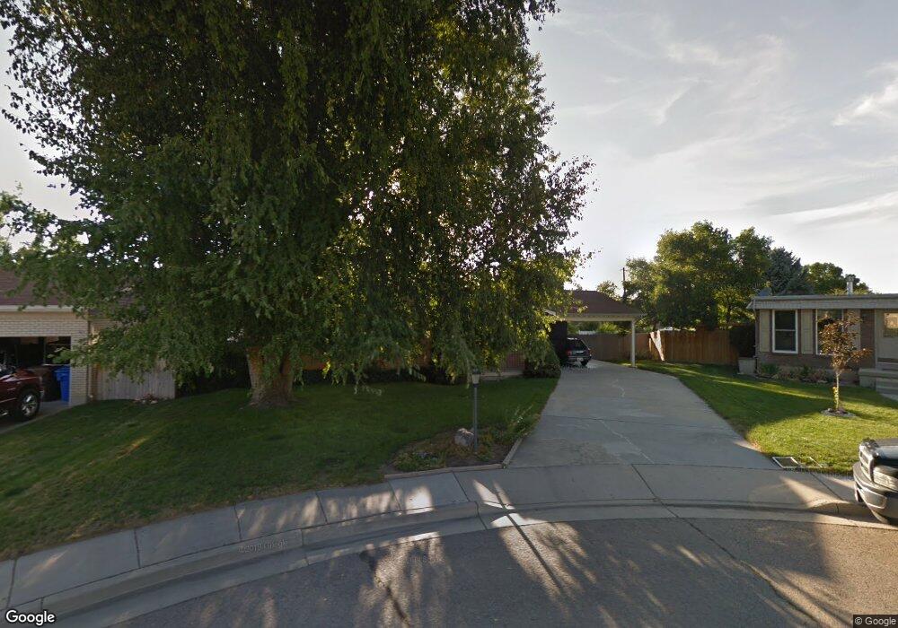 7466 Randall Cir, Midvale, UT 84047 - photo 1