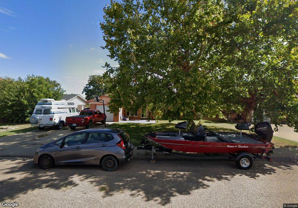 506 Pecan Ave, Dumas, TX 79029 - photo 1