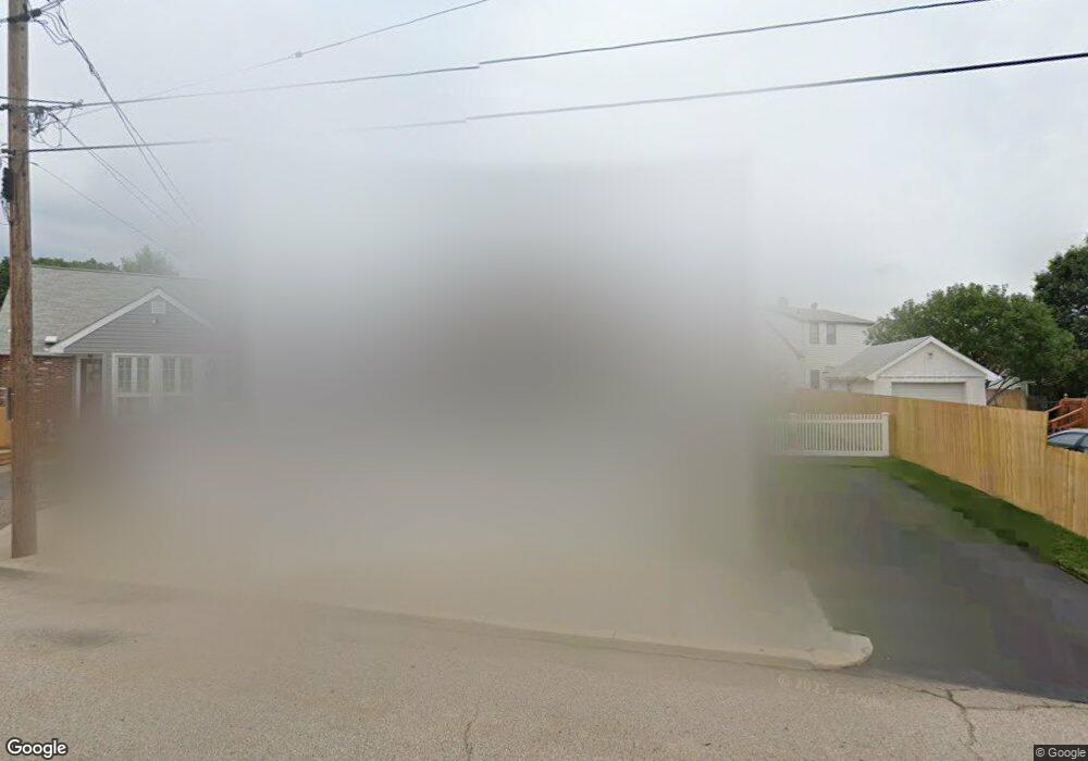 22 Charpentier Ave, Pawtucket, RI 02861 - photo 1