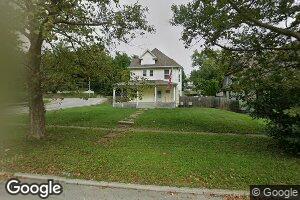 2230 W 4th St, Davenport, IA 52802