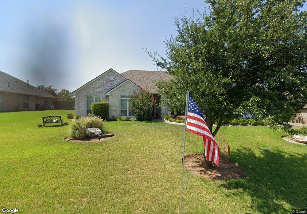 138 Chrissa Dr, Pottsboro, TX 75076 - photo 1