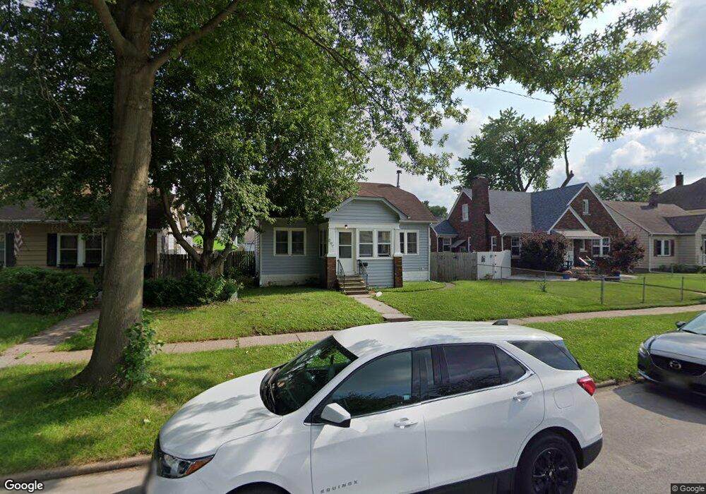 807 W 16th St, Davenport, IA 52804 - photo 1