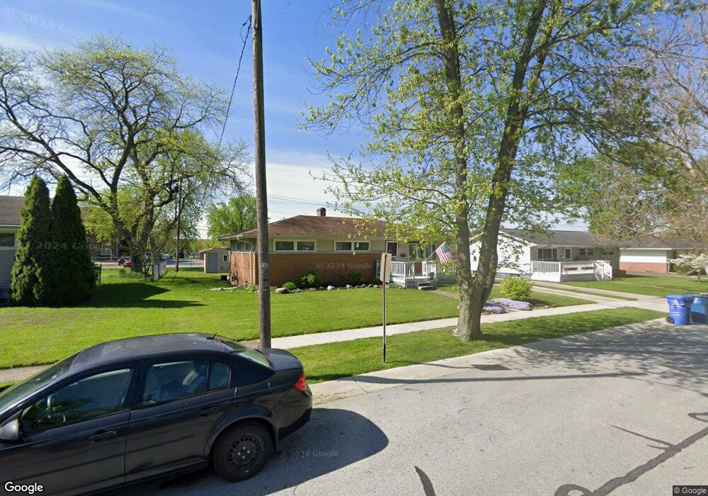 119 Crestview St, Crown Point, IN 46307 - photo 1