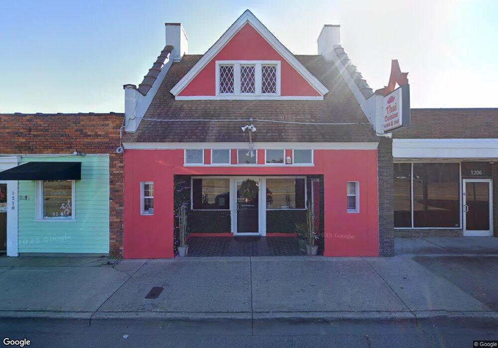 1208 N Kings Hwy, Myrtle Beach, SC 29577 - photo 1