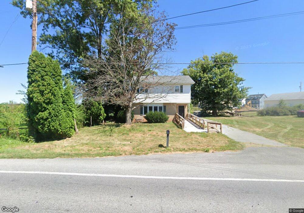 168 W Baltimore St, Taneytown, MD 21787 - photo 1