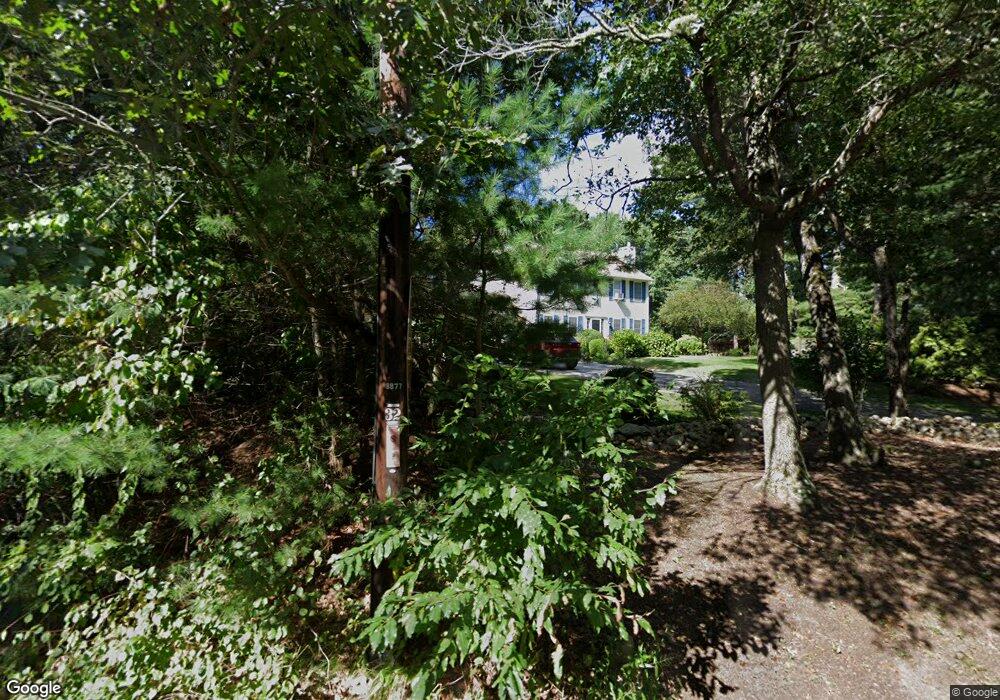 336 Shannock Rd, Wakefield, RI 02879 - photo 1