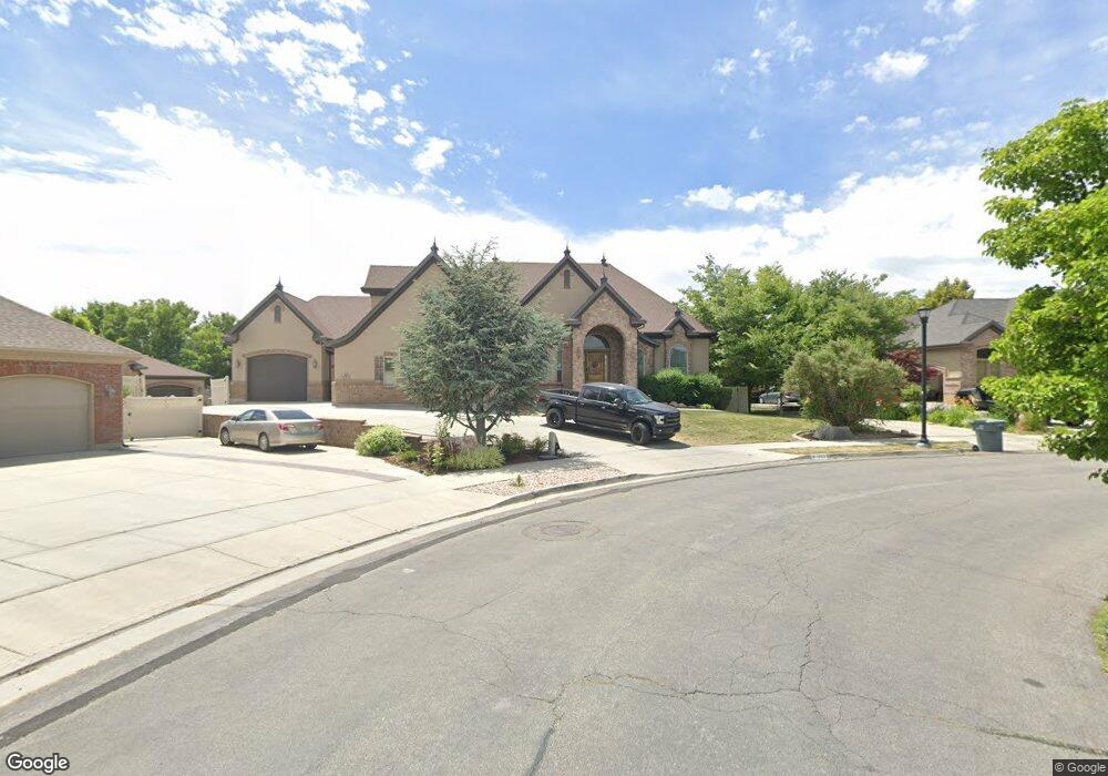 9417 S Riley Ann Cir W, South Jordan, UT 84095 - photo 1