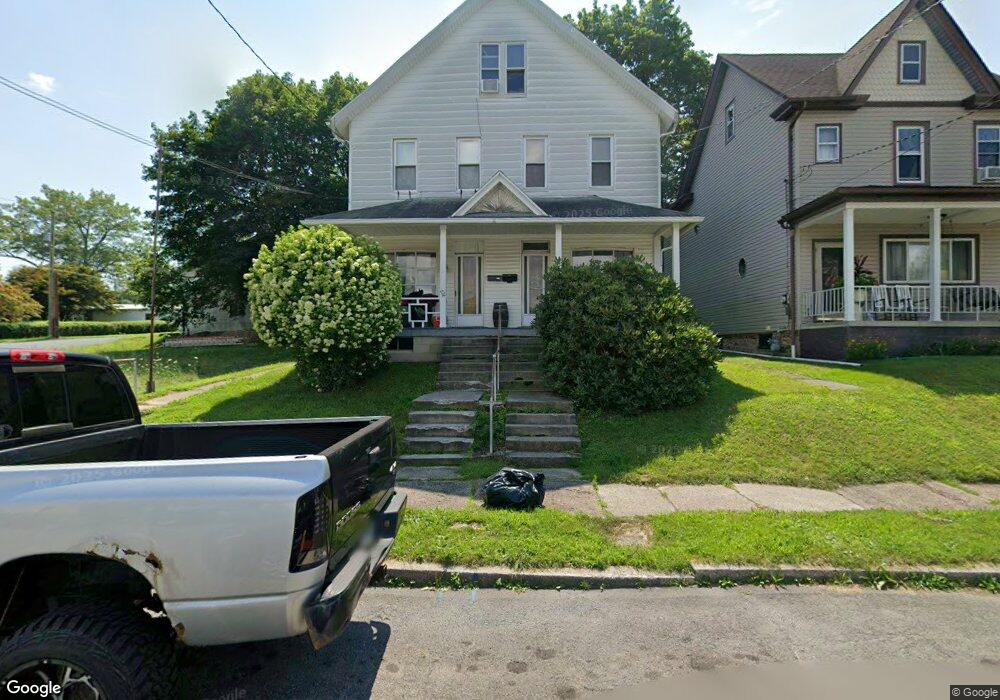 828 Center St, Jim Thorpe, PA 18229 - photo 1