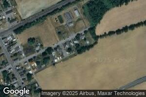 209 E Hunter St, Lyon Station, PA 19536