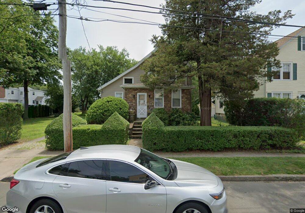 37 Pardee Place Extension, East Haven, CT 06512 - photo 1