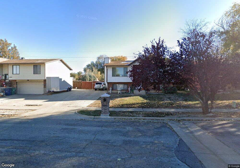 5860 S 2775 W, Roy, UT 84067 - photo 1