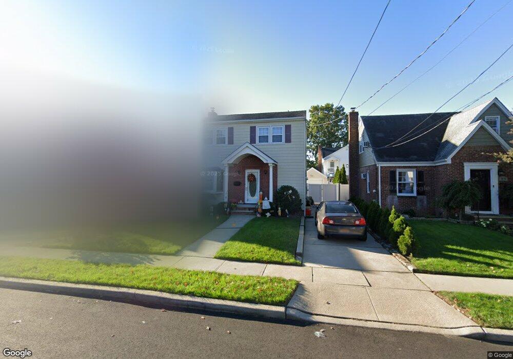 1019 Propp Ave, Franklin Square, NY 11010 - photo 1