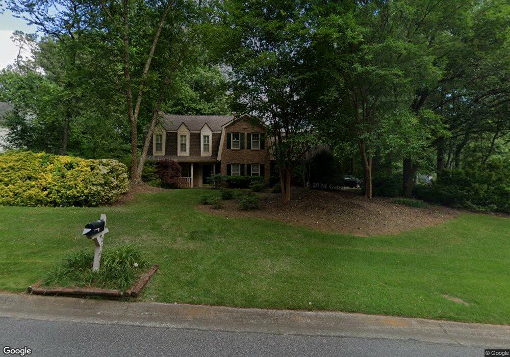 2160 Meadowind Ln NE, Marietta, GA 30062 - photo 1