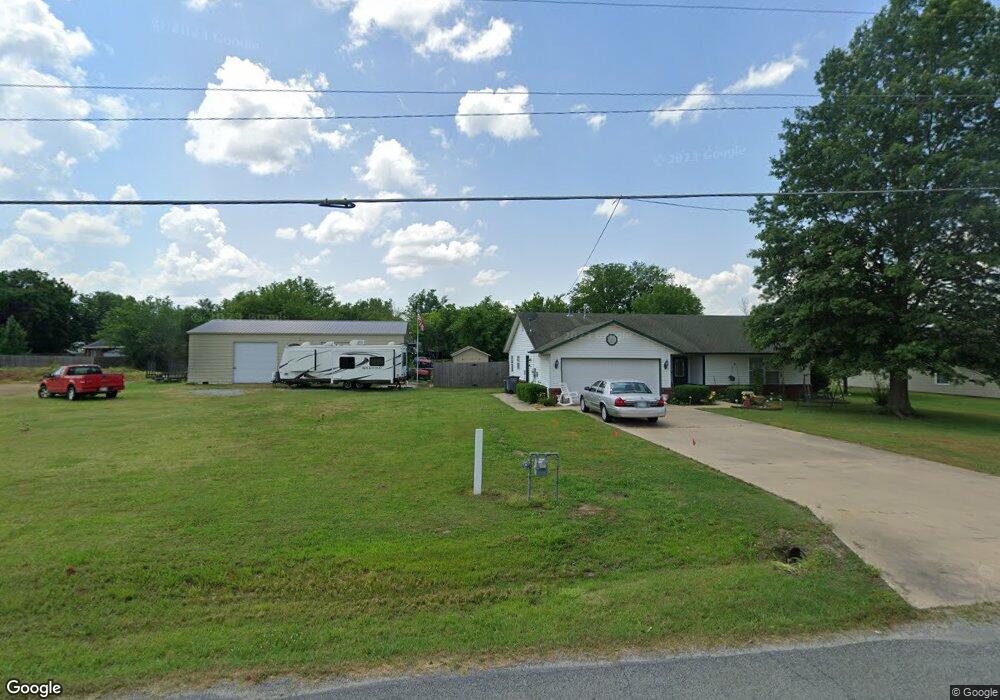 509 E 8th St N, Chouteau, OK 74337 - photo 1