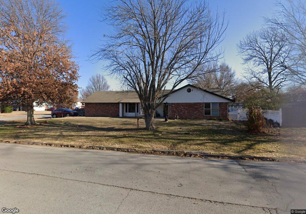 604 N Fir Ave, Broken Arrow, OK 74012 - photo 1