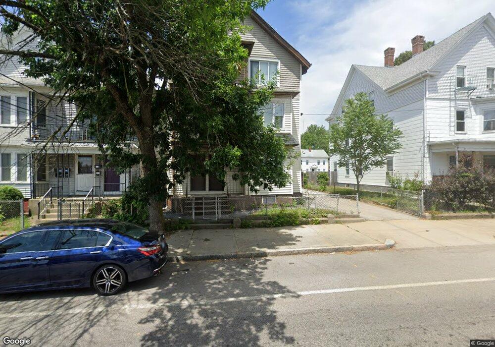 114 East St, Pawtucket, RI 02860 - photo 1