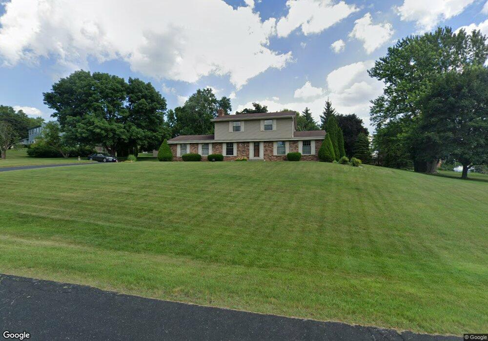 N57W26551 Mount Du Lac Dr, Sussex, WI 53089 - photo 1