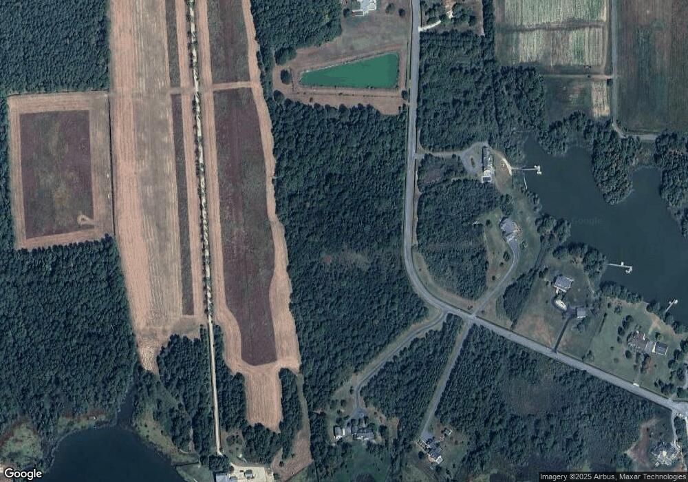 5216 Heron Rd, Cambridge, MD 21613 - photo 1