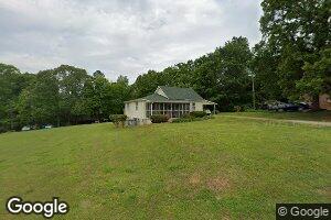 324 Taylor St, Royston, GA 30662