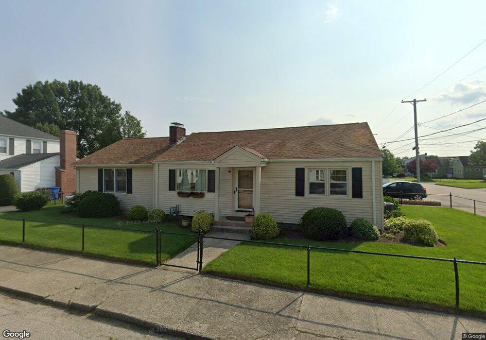 140 Chandler Ave, Cranston, RI 02910 - photo 1