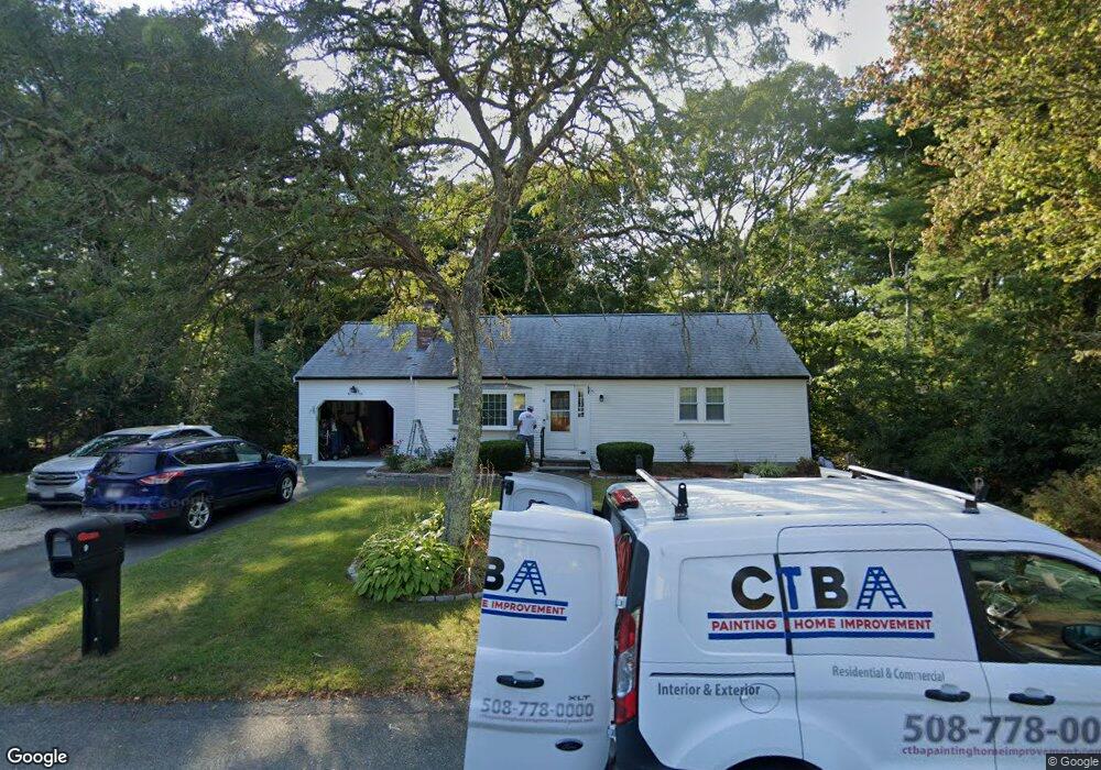 9 Maddaket Ln, Centerville, MA 02632 - photo 1