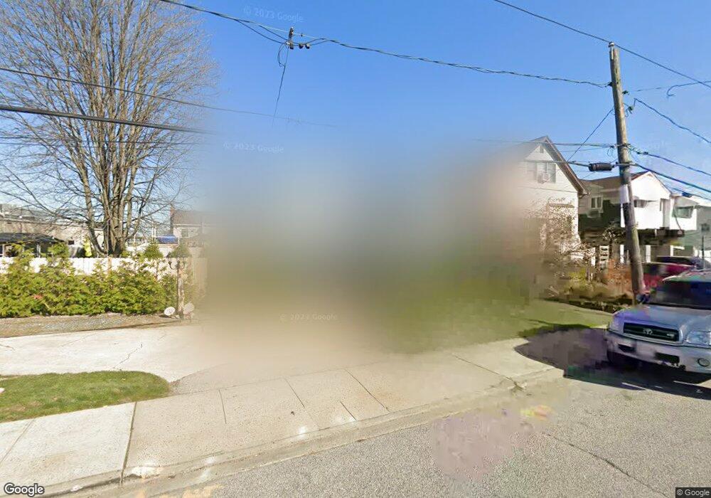 13 California Place N, Island Park, NY 11558 - photo 1