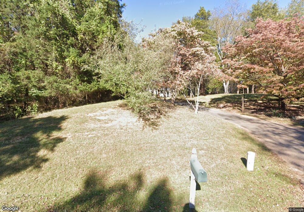 204 Donmore Dr, Great Falls, VA 22066 - photo 1