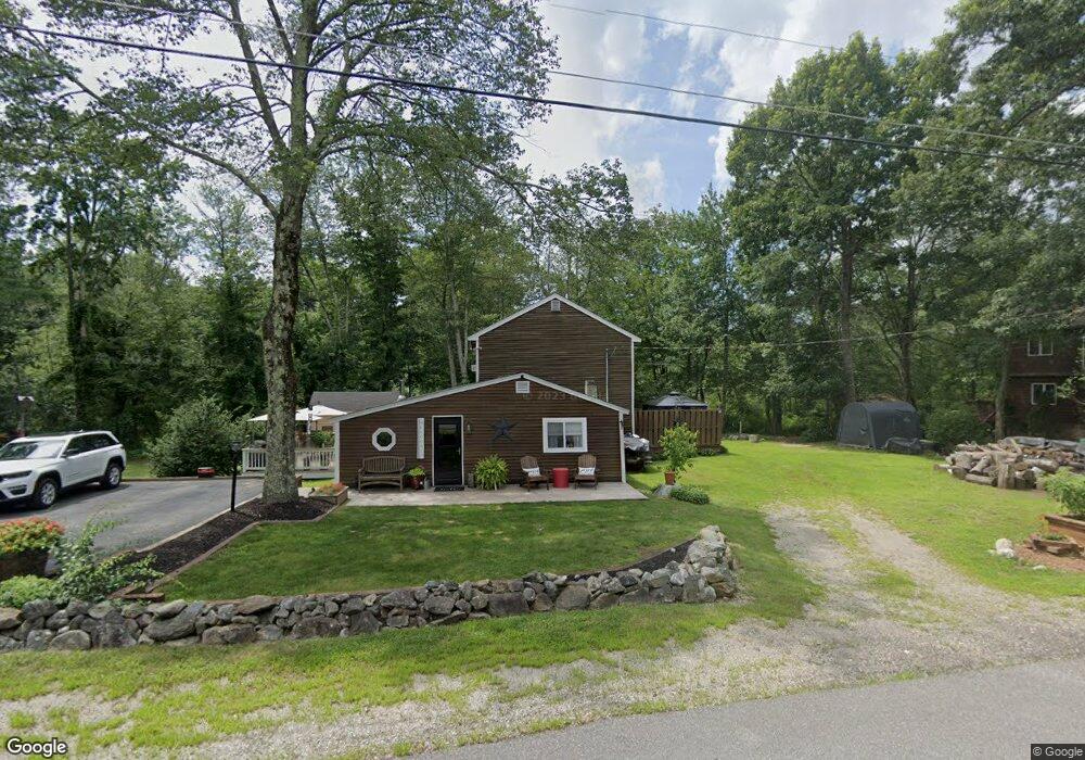 8 Hilda Ave, Derry, NH 03038 - photo 1