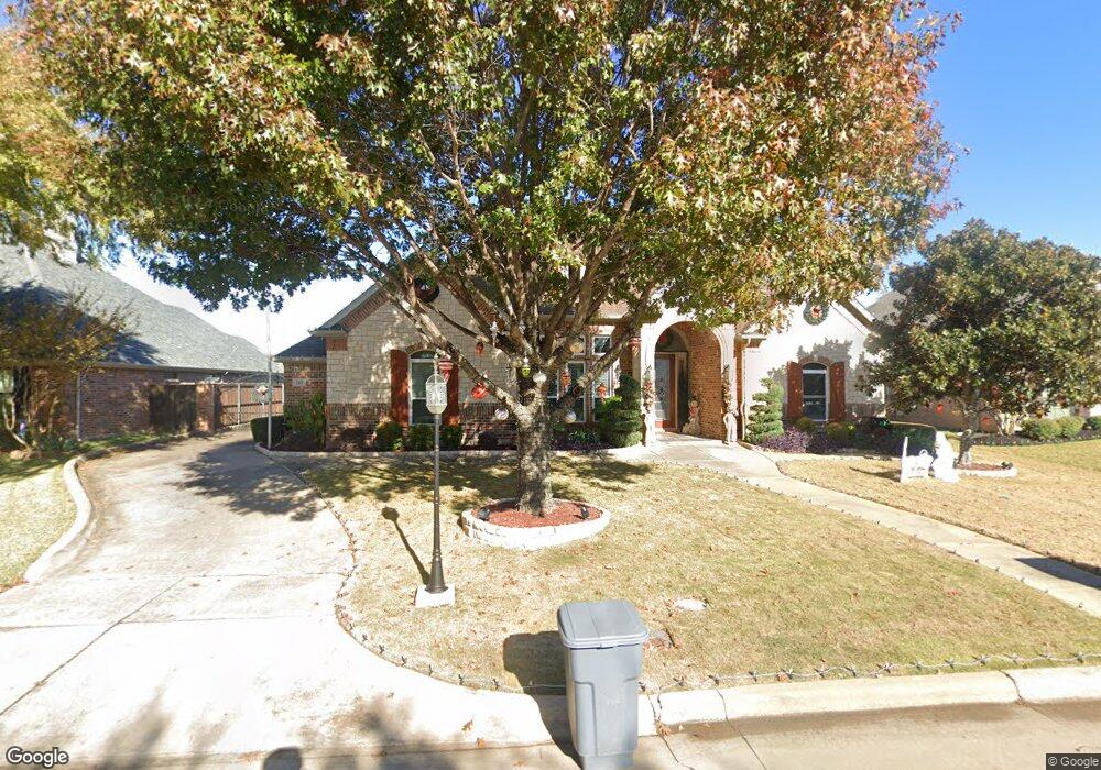 765 Trails End Cir, Hurst, TX 76054 - photo 1